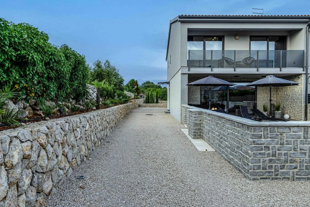 Villa More Brzac